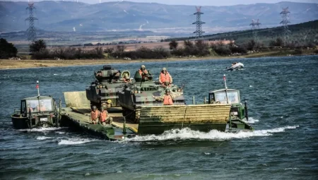 TSK’dan Çanakkale’de ‘Durgun Sulardan Geçiş Eğitimi’ tatbikatı