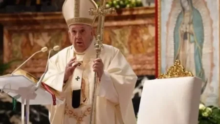 Papa Franciscus’un Sağlık Durumu: Doktorlarından Kritik Açıklamalar