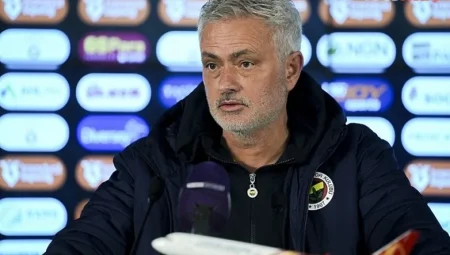 Jose Mourinho’nun ‘Maymun gibi zıpladılar’ sözlerine sert tepki: ‘Ben bir insanım’