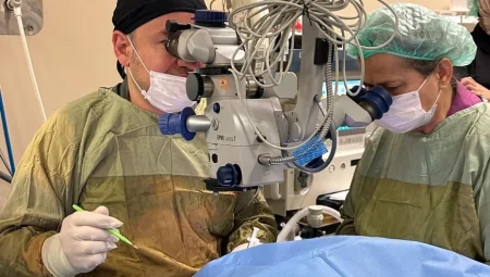 Kastamonu’da Bir İlk: Katarakt ile Birlikte Kornea Nakli Başarıyla Gerçekleştirildi